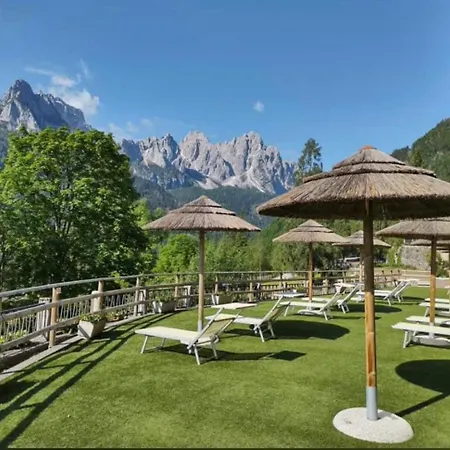 Kompleks wypoczynkowy Bella Italia & Efa Village