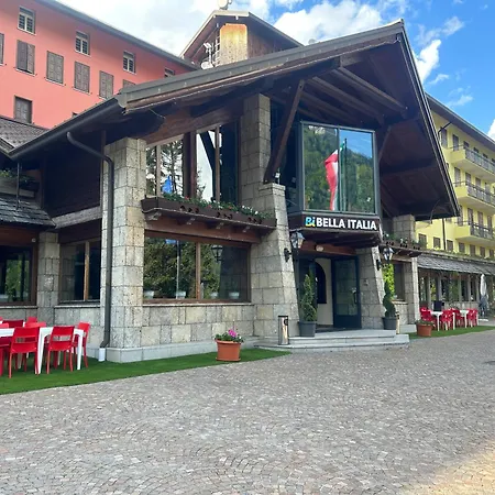Bella Italia & Efa Village