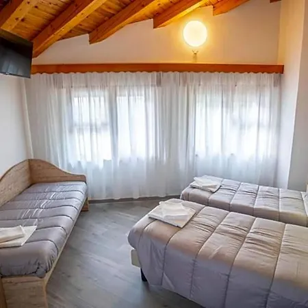 Bella Italia & Efa Village 3* Forni Avoltri