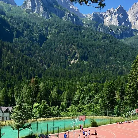 Bella Italia & Efa Village